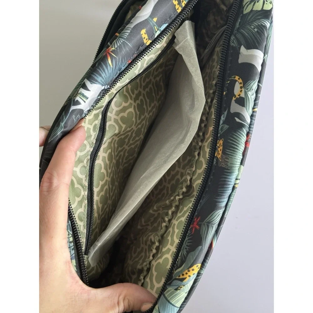 LUG NWT Carousel XL Wildlife‎ Black Crossbody Bag RFID Pockets Quilted Purse